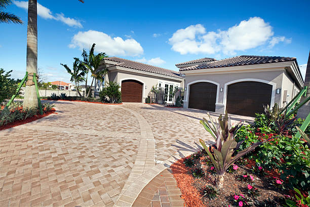 Best Concrete Paver Driveway  in Romeo, MI